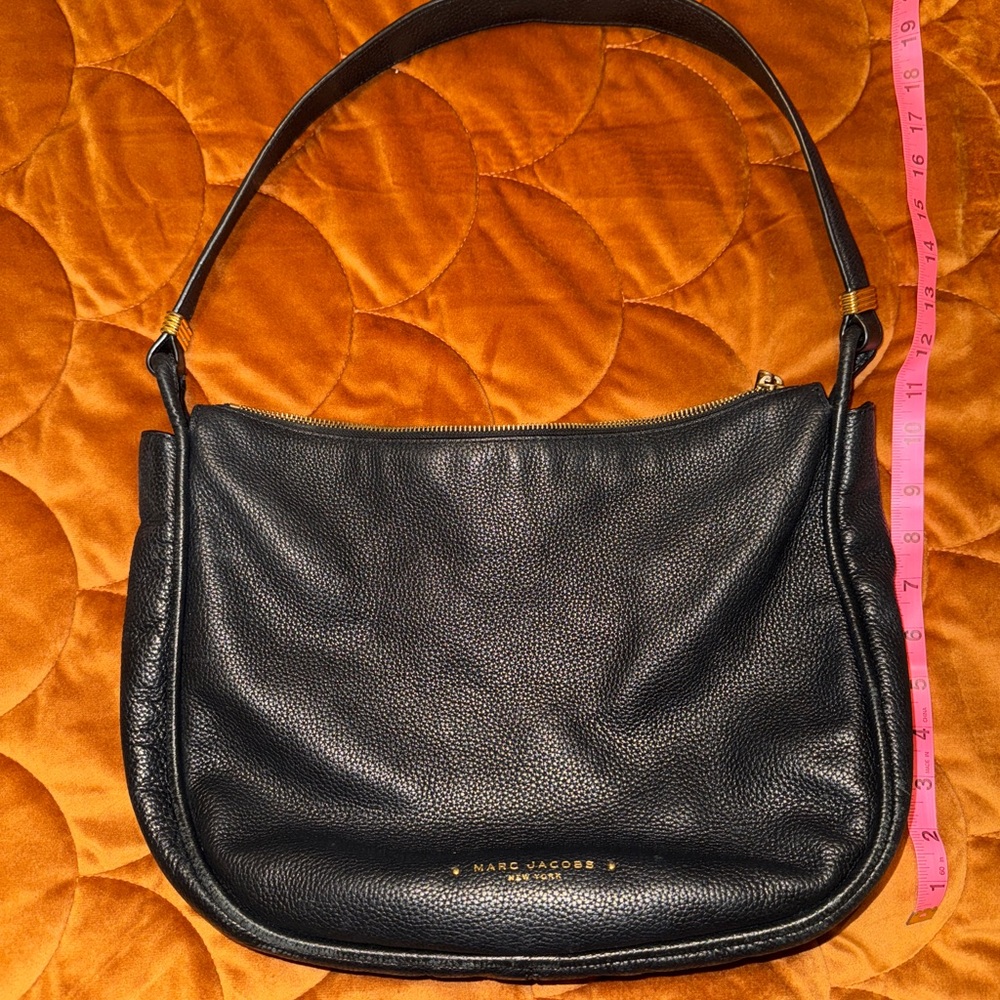 Marc Jacob’s all leather black purse